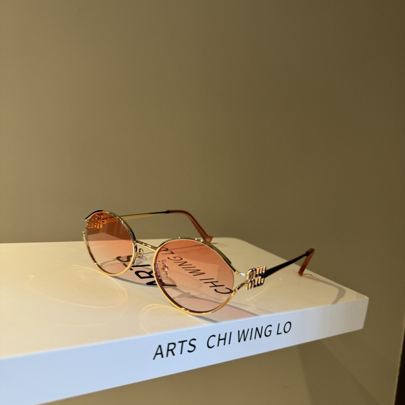 Nouvelle marque de mode lunettes de soleil ovales pour femmes rétro petit cadre femme homme métal lunettes de chat nuances Protection UV lunettes de soleil