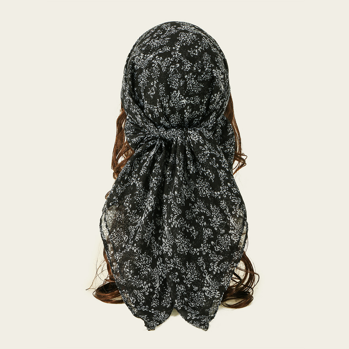 Foulard carré en Voile pour femmes, imprimé Floral, Hijab, fin, léger, respirant, châle, Bandana, belles enveloppes pour cheveux, nouvelle collection