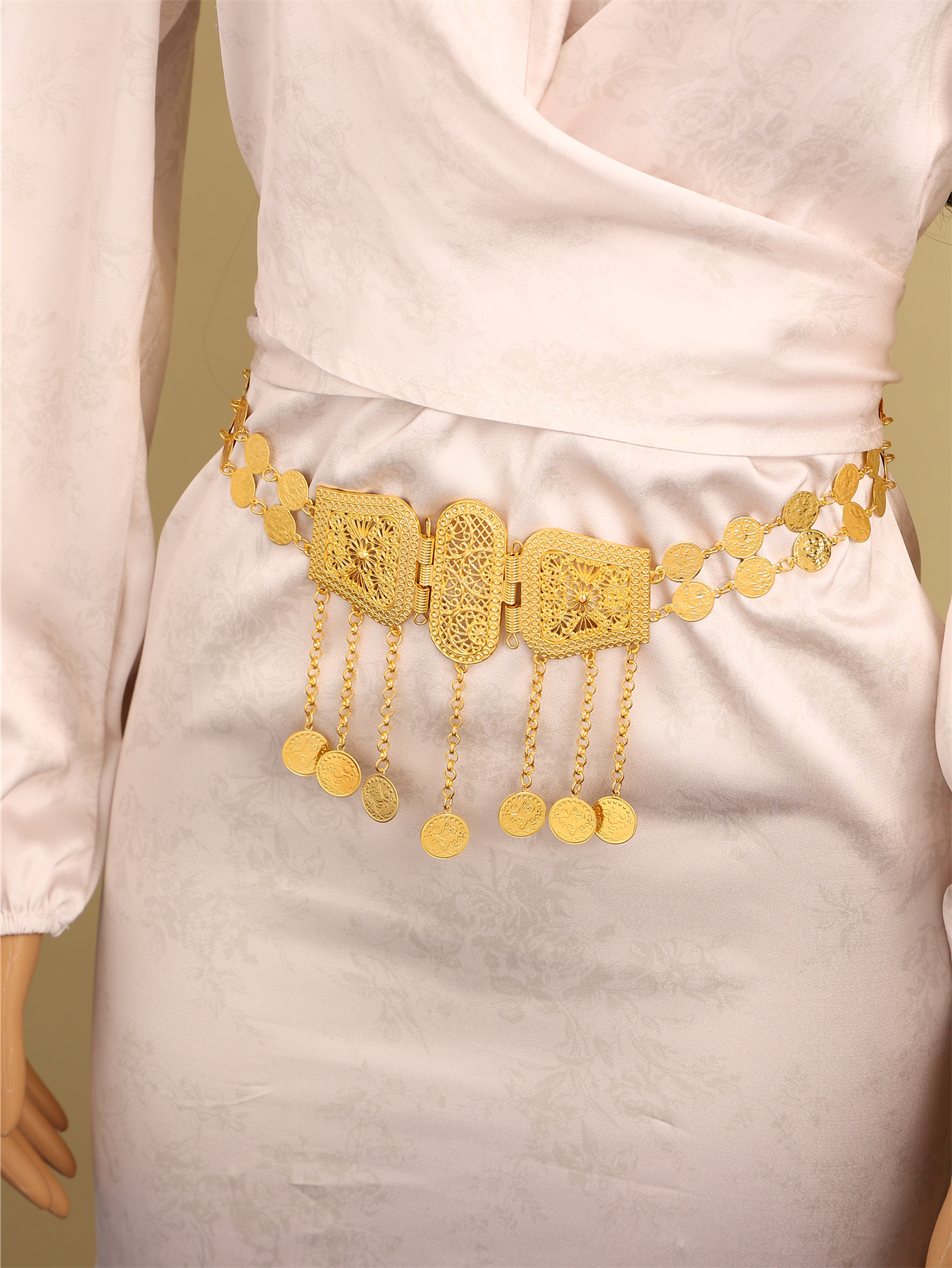 Ceinture de robe pour femme arabe dorée, bijoux de mariée marocaine, en métal avec pendentif pièce de monnaie, chaîne de taille pour robe de femme arabe, cadeau