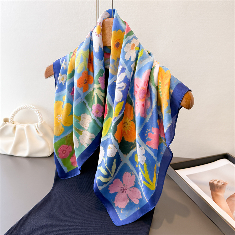 Écharpe carrée florale de luxe pour femmes, élégante, hijab, foulard, châle, en soie imitation douce et résistante aux taches, pour les voyages