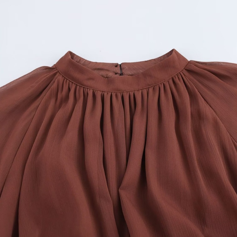 Robe longue en mousseline marron à manches bouffantes pour femme, avec ceinture et ourlet à volants, idéale pour le quotidien, le campus ou le bureau