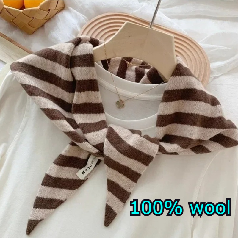 Écharpe Triangulaire à rayures coréennes 100% laine, foulard Triangulaire pour hommes et femmes, foulard de Niche britannique tricoté, écharpe chaude multifonctionnelle