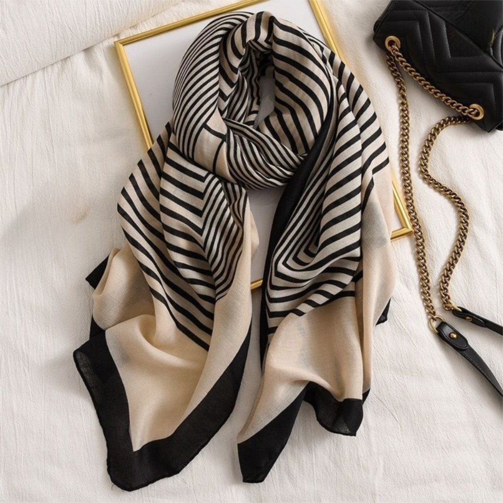 Mode ​ ​ Écharpe légère en coton pour femmes ​ ​   Rayures douces ​ ​ Écharpe de protection solaire de plage soyeuse ​ ​ ​ ​ Châle d'hiver ​ ​ ​ ​ Couverture de plage extérieure ​ ​