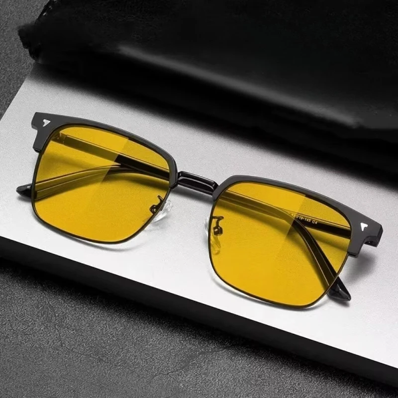 Lunettes de myopie de Vision nocturne pour utilisation de jour et de nuit, lunettes spécifiques au conducteur avec Protection des feux de route, dioptrie à-4.0
