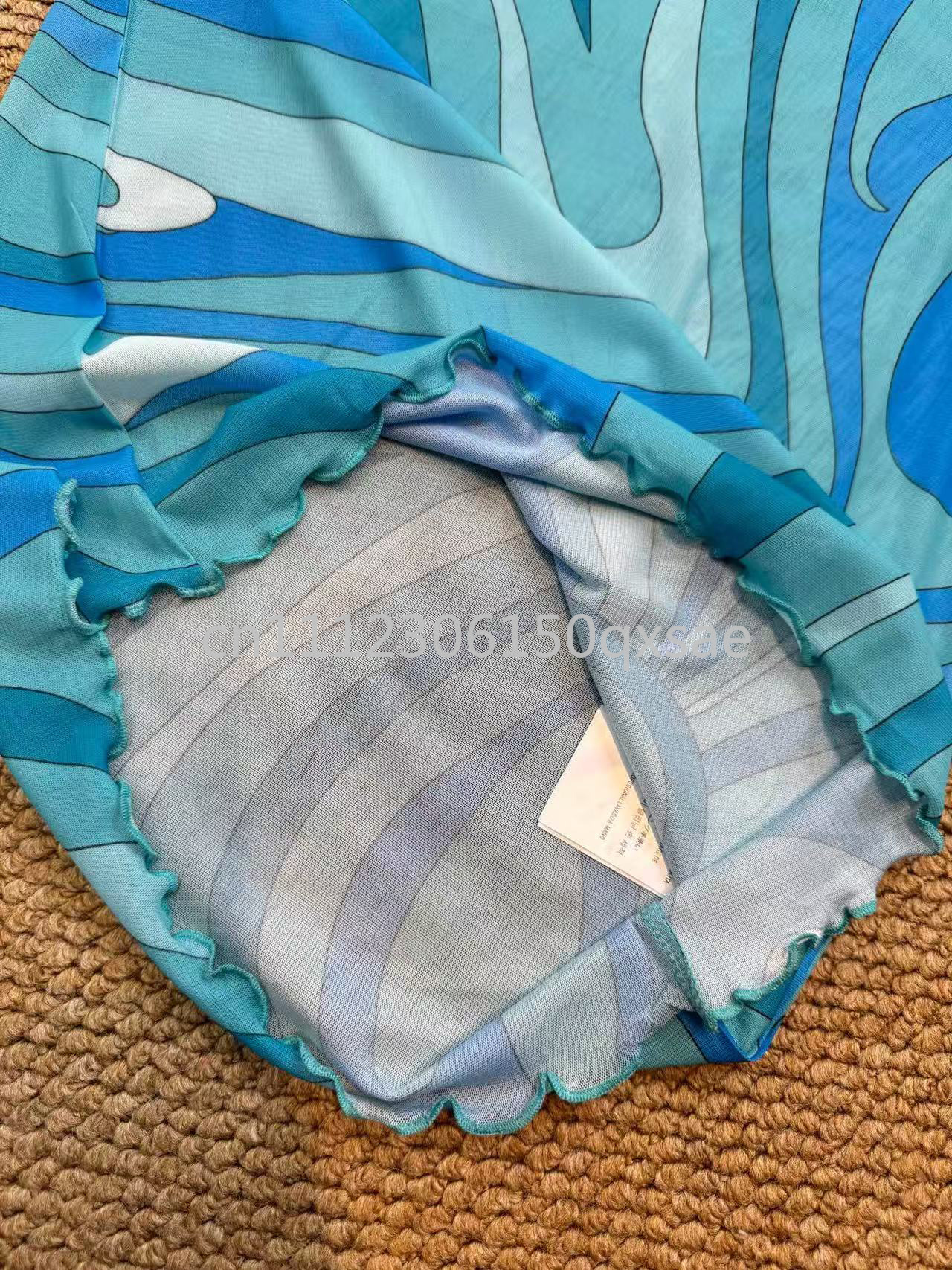 Robes en maille bleues pour femmes, design tendance, avec logo signature du créateur, jupes de marque de luxe, vêtements de plage sexy en maille pour femmes