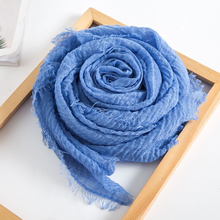 Foulards en coton et lin, nouvelle mode, couleur unie, froissé, cheveux courts, foulards musulmans, fabricants de châle, vente en gros personnalisée