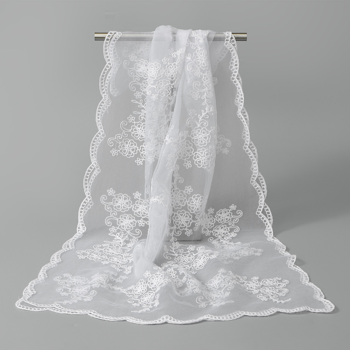 Foulard Élégant en Dentelle pour Femme, Broderie Creuse, Bandana Rétro Polyvalent, Châle Décoratif d'Été, Écharpe à Main pour Cheveux