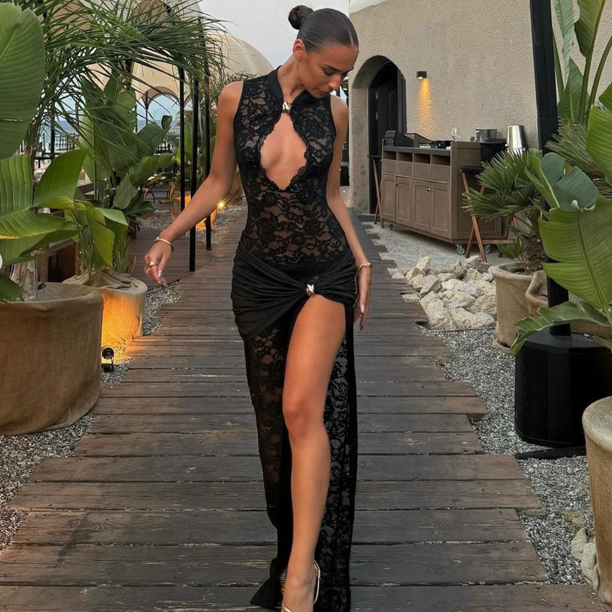 Robe longue élégante en dentelle noire transparente pour femme, froncée, à fente haute, style maxi, pour soirée, club, cocktail, été, bordeaux, blanc