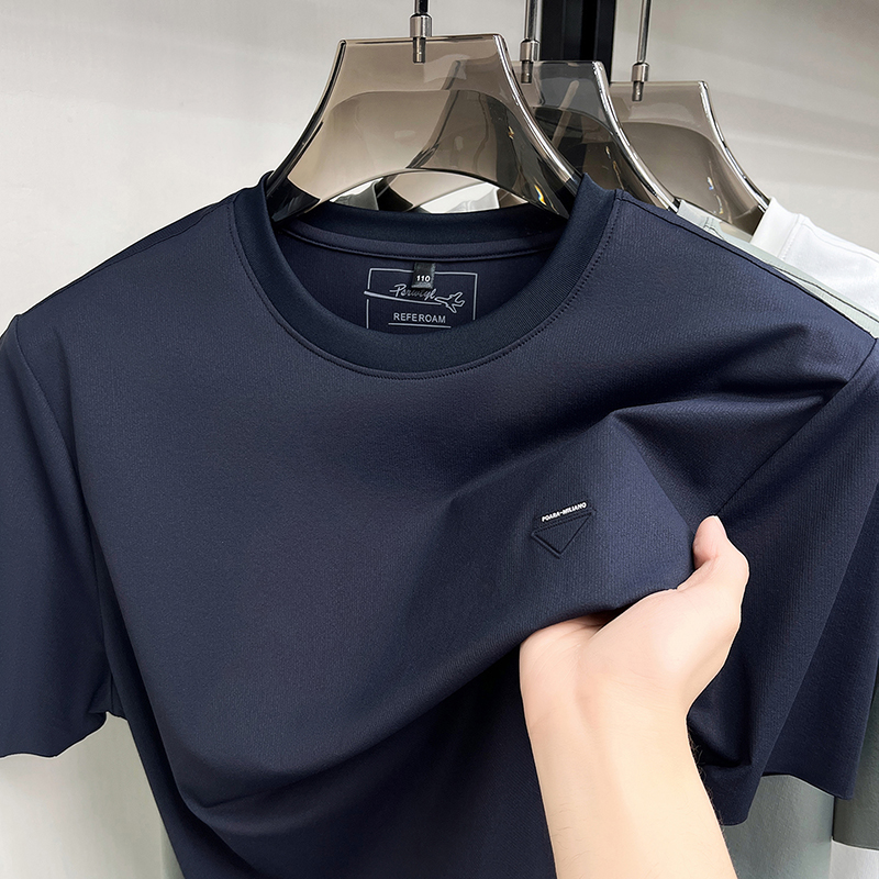 De luxe glace soie manches courtes col rond t-shirt marque mode triangle en Gaufrage homme été respirant décontracté haut de qualité Hauts