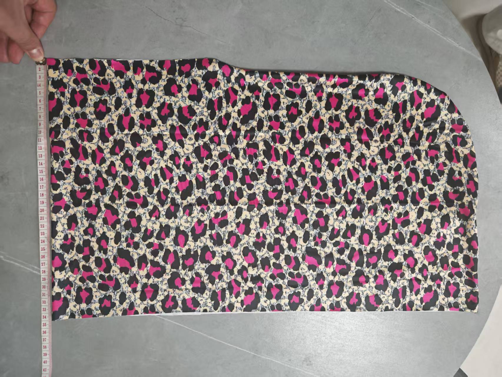 Foulard pour femmes, 1 pièce, Style rétro français, léger, luxe, à motifs, assorti, Exudes de tempérament