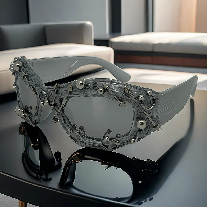 Nouvelles lunettes de soleil personnalisées pour femmes et hommes Punk Rivet cadre lunettes Cool Hiphop danse fête unisexe mode nuances UV400