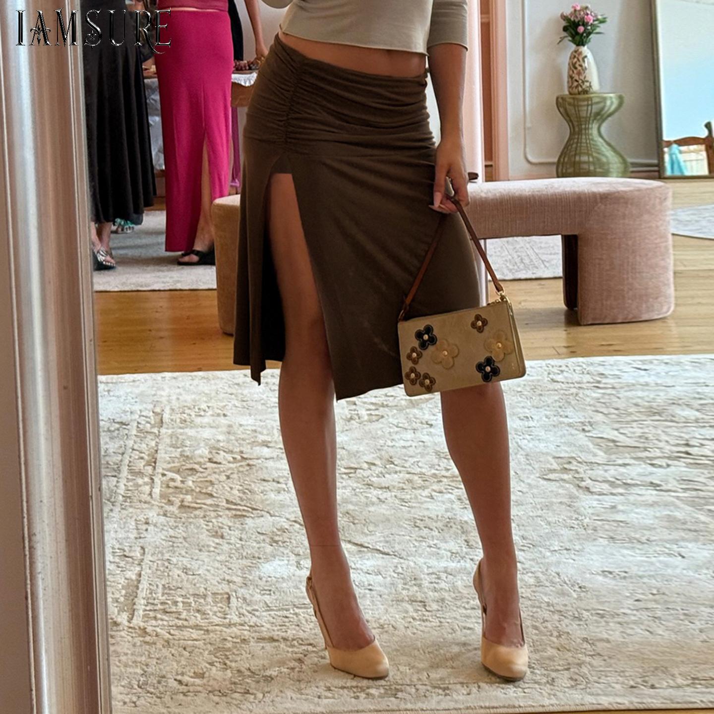 Jupe midi en satin froncée taille basse pour femme avec fente latérale et ourlet asymétrique – Robe de soirée élégante moulante pour club et soirée, chic d'été