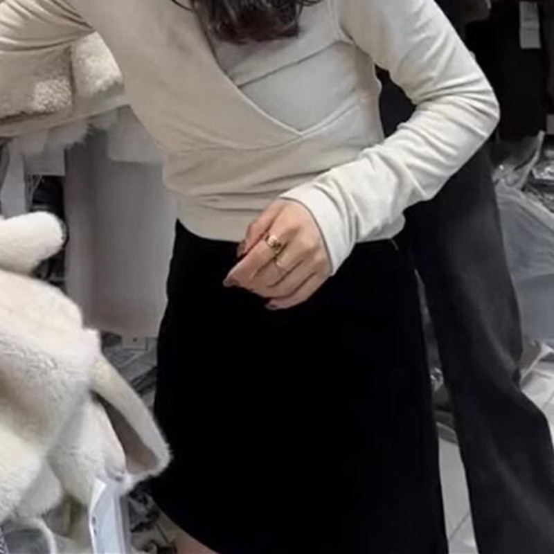 Jupe courte en velours pour femmes, printemps, automne, hiver, taille haute, style A, jupe moulante, jupe courte noire pour femmes