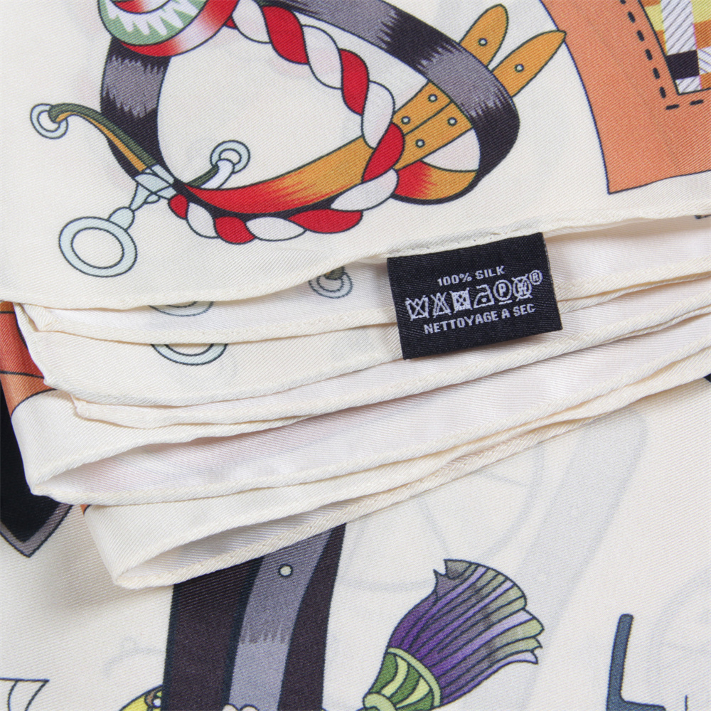 Foulard en soie femmes cheval imprimé foulards carrés tête Echarpes Foulards en soie Femme enveloppes châles de plage Bandana dame Hijabs 90CM