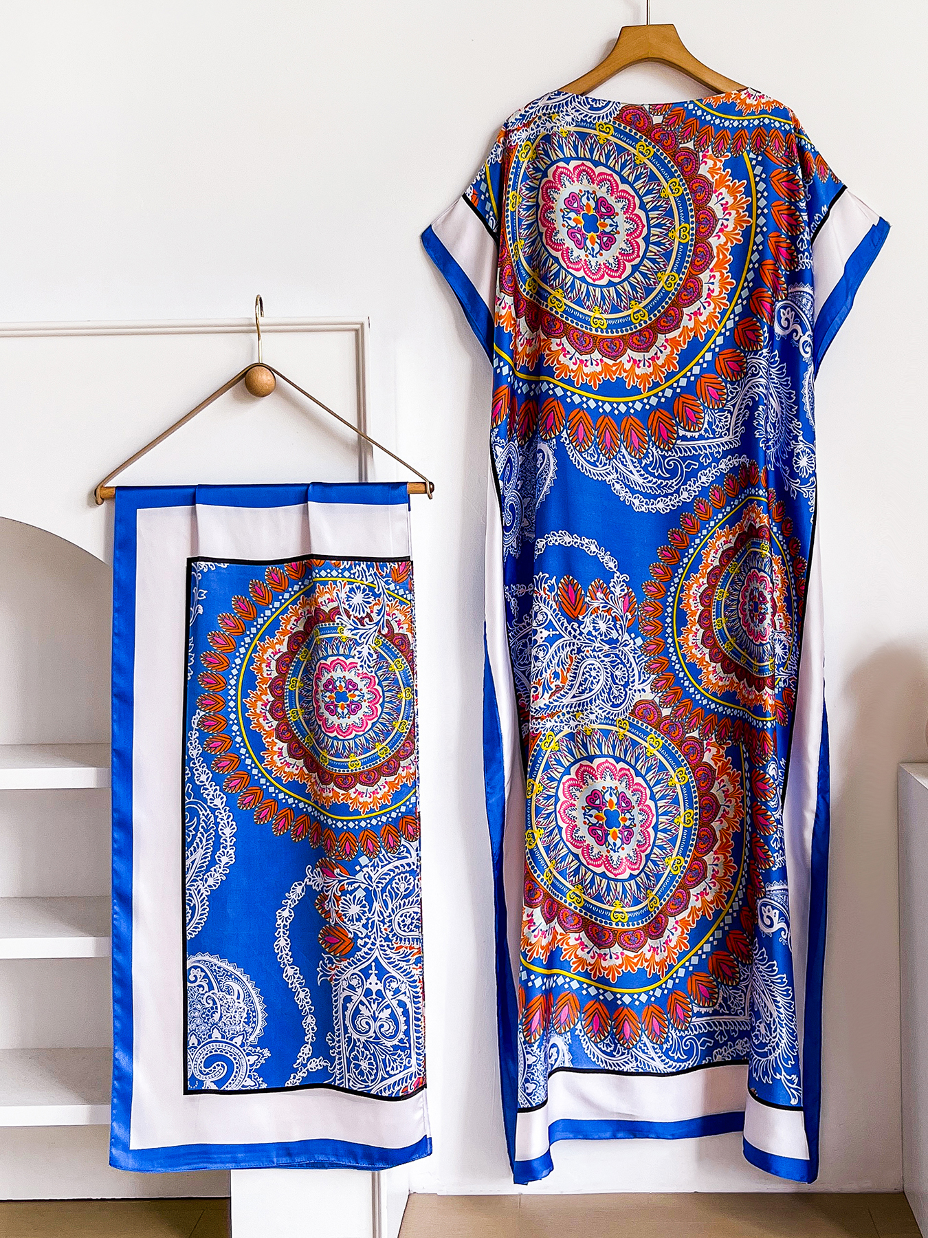 Abaya Dubai Mandala à imprimé Paisley avec foulard assorti, col bateau, manches chauve-souris, kaftan maxi ample pour femmes musulmanes africaines