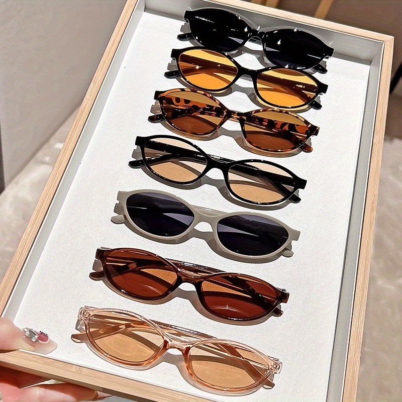 Lunettes ovales rétro pour femmes, accessoire élégant à pression de rue pour la randonnée et les tenues décontractées