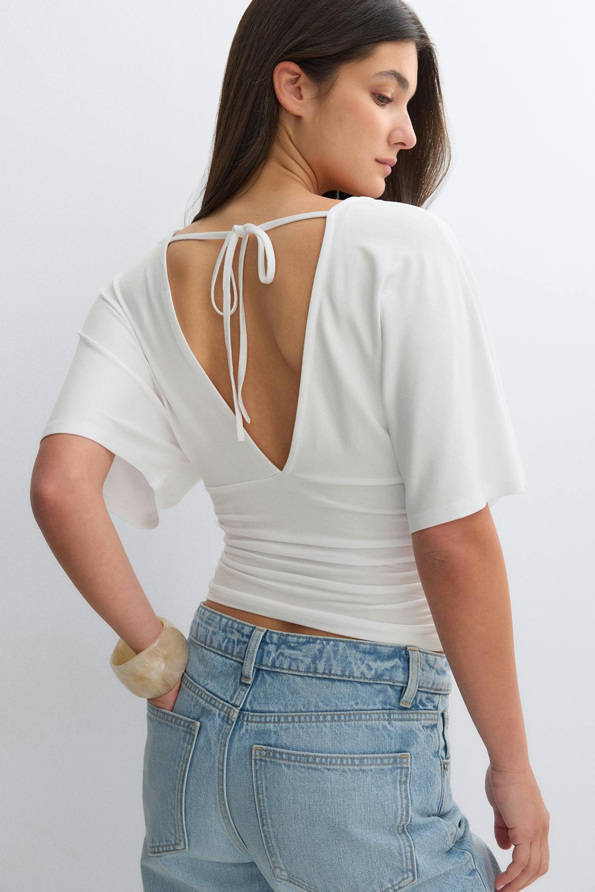 T-shirts décontractés pour femmes à manches courtes, hauts froncés coupe ajustée, col en V, style court d'été, t-shirt court grunge pour femmes, streetwear