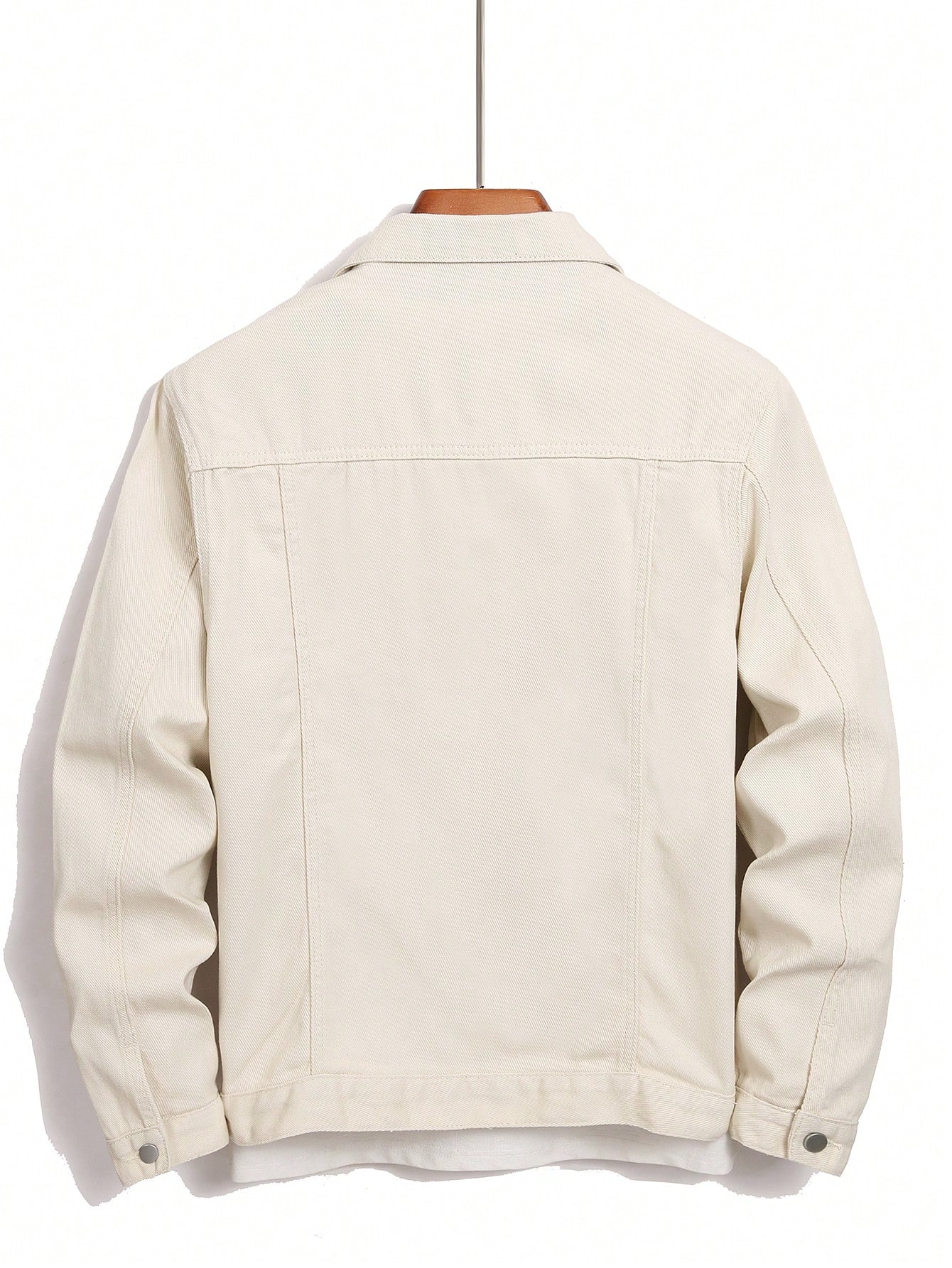 Veste en jean unie décontractée blanc cassé, lumineuse et rafraîchissante, pleine d'une ambiance jeune, idéale pour le printemps et l'automne