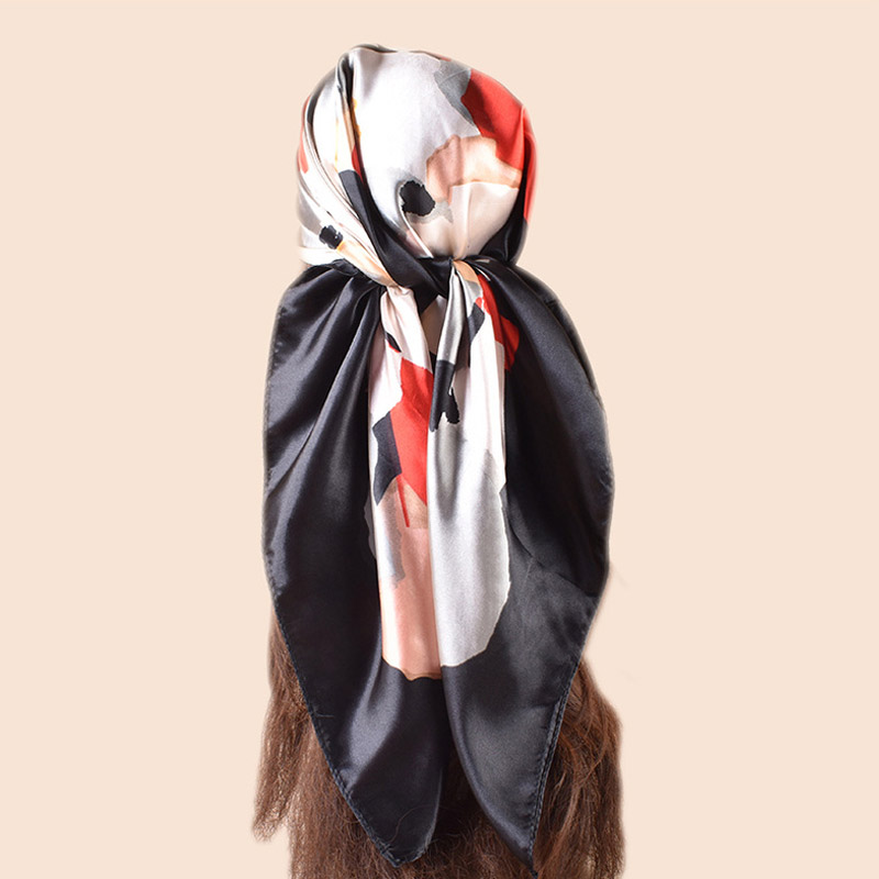 Haute qualité châle Satin soie carré Foulard femmes fleur Foulard dames bandeau bandes de cheveux imprimer Foulard Hijab enveloppes Bandana