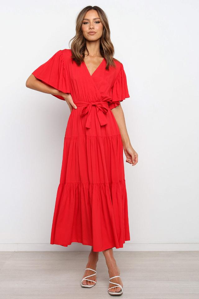 Robe longue décontractée pour femmes, col en V, manches courtes à volants, ceinture à nouer soi-même, volants superposés, tissu léger.