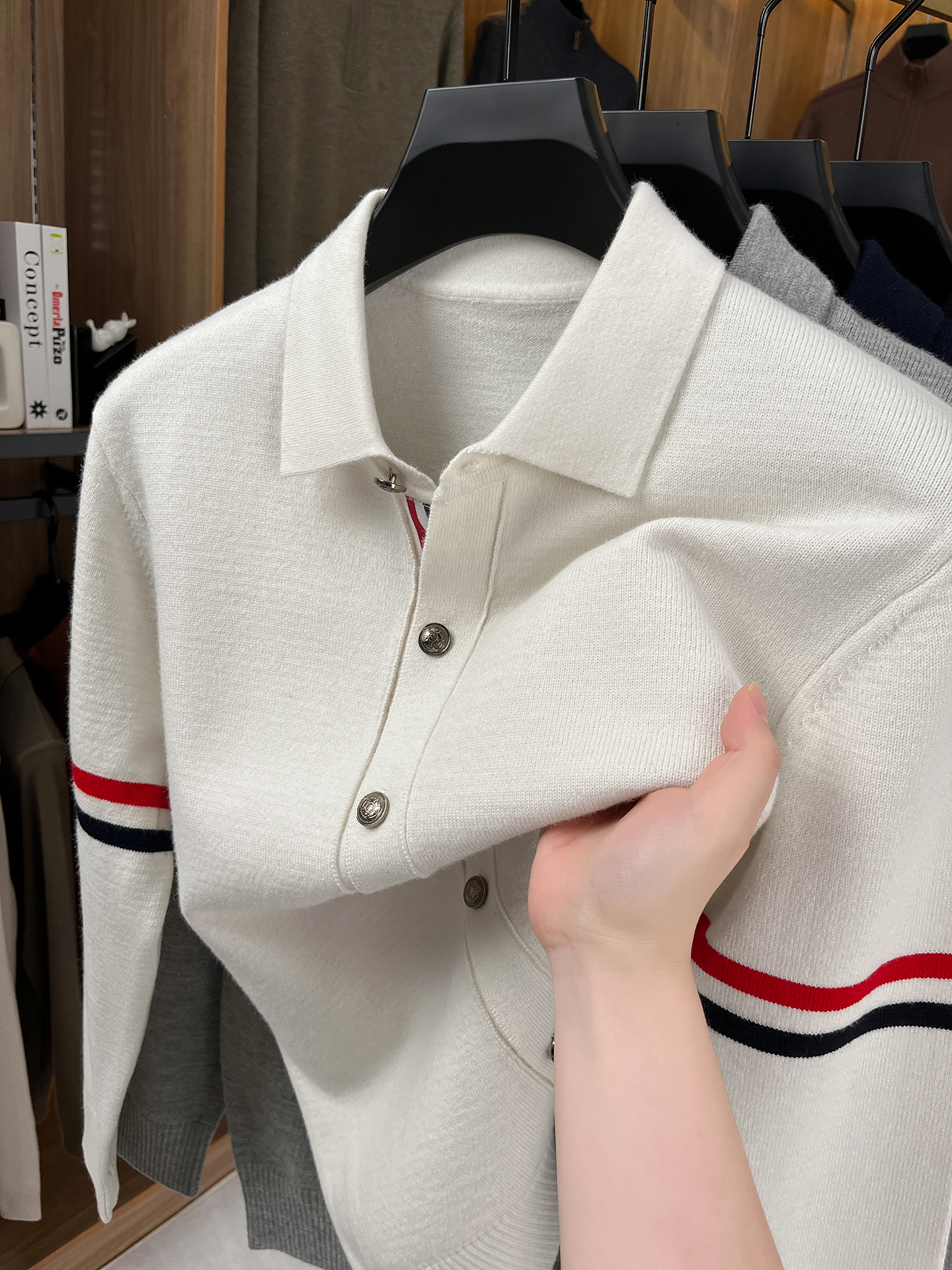 Marque de mode luxe manteau tricoté hommes printemps automne nouveau classique collage couleur rayures Design coréen couple Casual chaud revers pull veste