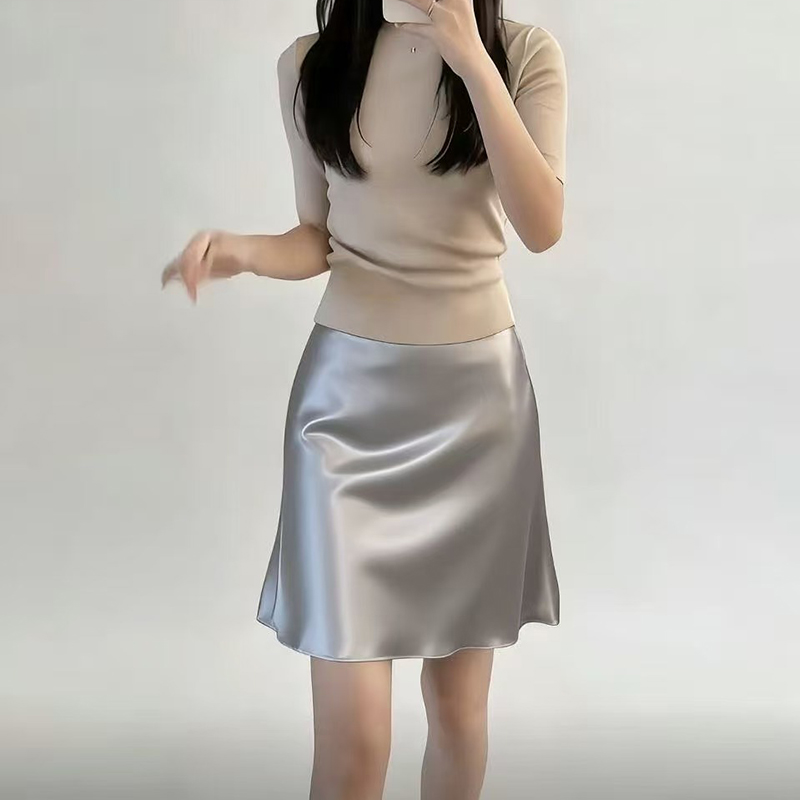 Jupe Courte Élégante Femme Taille Haute en Satin Style Coréen 2026 – Jupe Courte Évasée à Volants avec Fermeture Éclair pour Dames