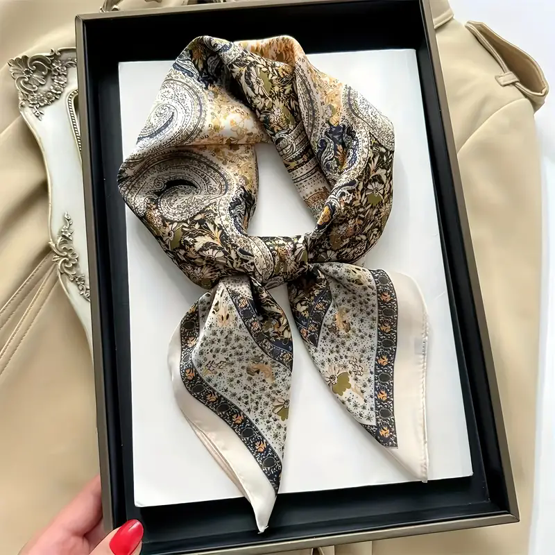Écharpe carrée en satin cachemire vintage pour femme, écharpe de cou douce et soyeuse, bandana fin polyvalent, châle rond pour cheveux, accessoire de cheveux élégant