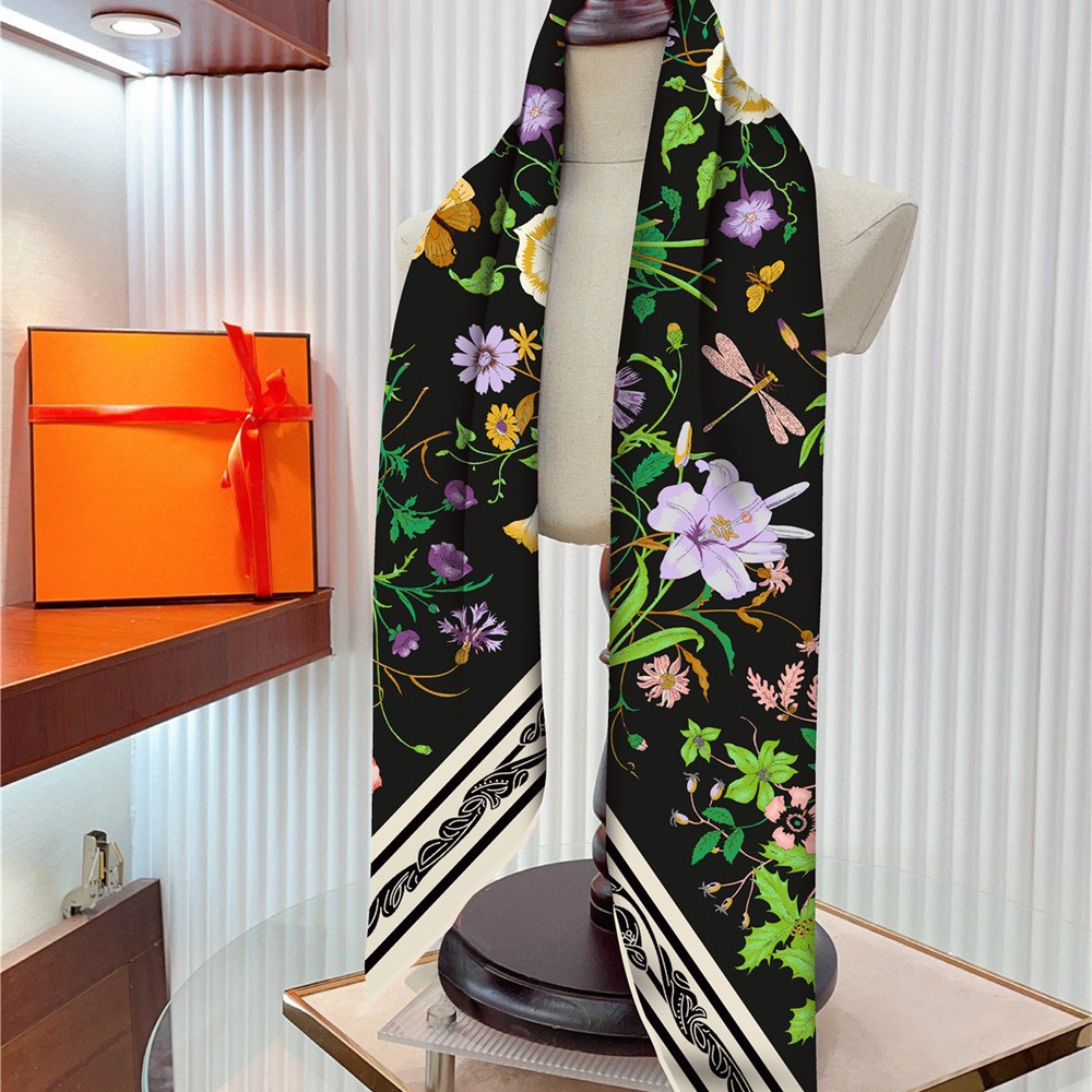 Nouvelle Écharpe de 90 cm à Imprimé Floral pour Femme, Foulard Carré en Twill, Châle de Voyage Décoratif, Protection Solaire, Mode et Élégance Printemps Automne