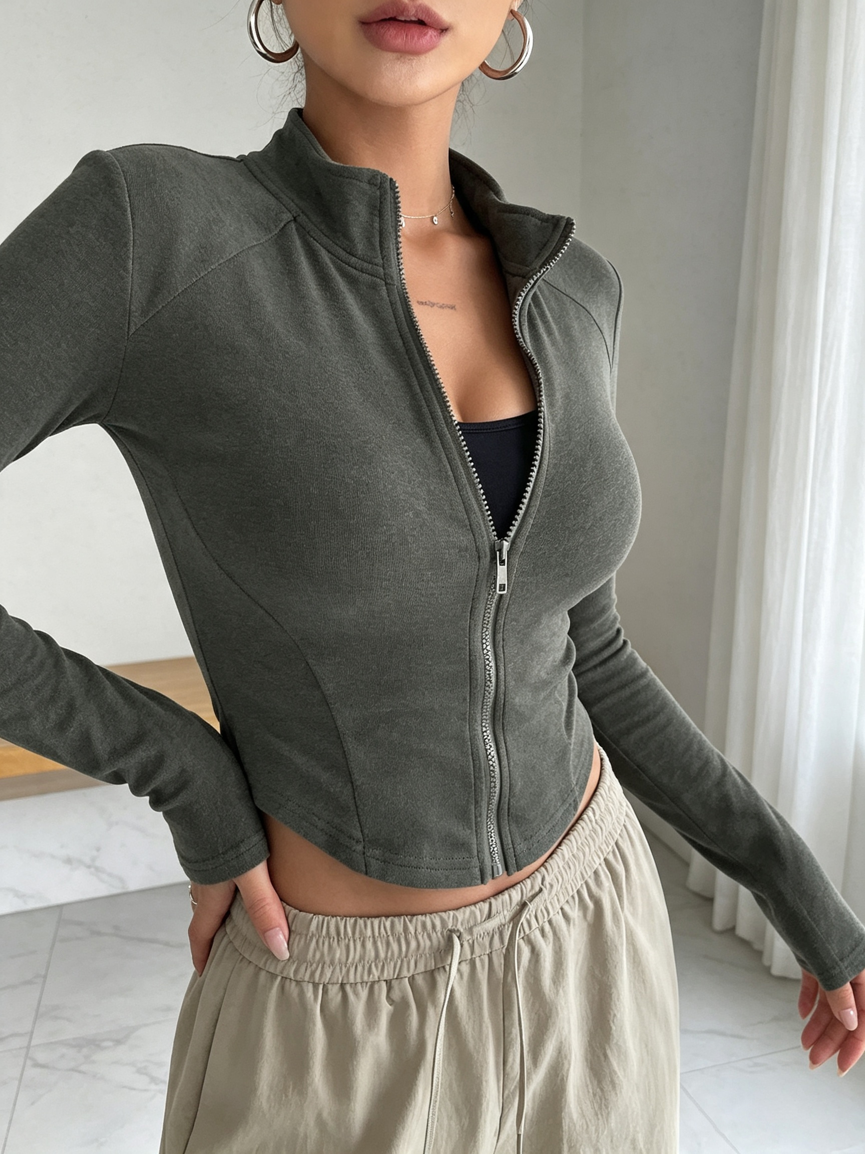 Veste zippée en tricot pour femme, coupe ajustée, col montant, manches longues, polyvalente, décontractée, sportive, cardigan