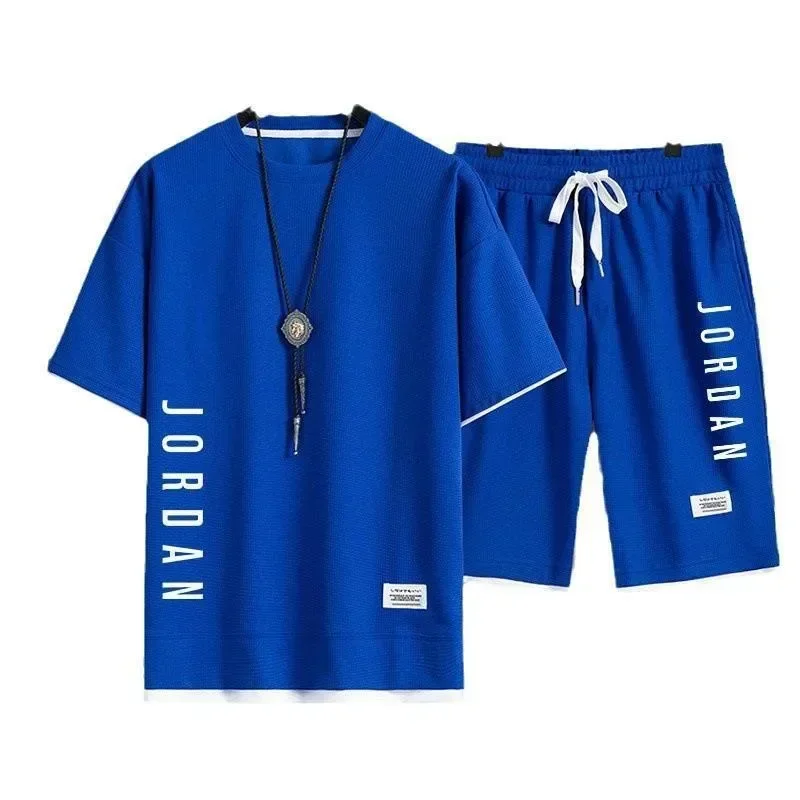Ensemble T-shirt et short décontracté et tendance 2026 pour homme – Tenue de sport ample et confortable pour le jogging – Ensemble gaufré d'été pour homme