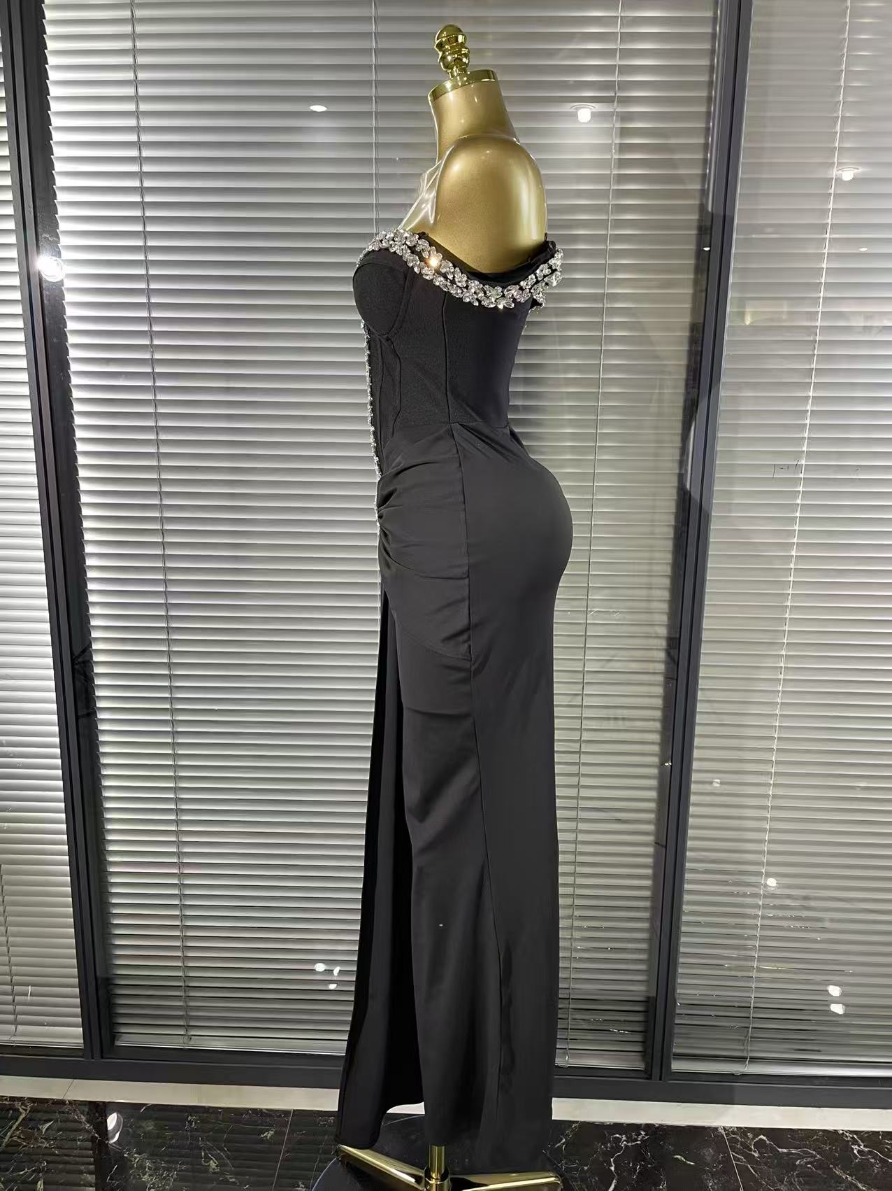Robe longue moulante en cristal brillant pour femmes, couleur noire, épaules dénudées, Sexy, tenue de soirée élégante, tenue de célébration