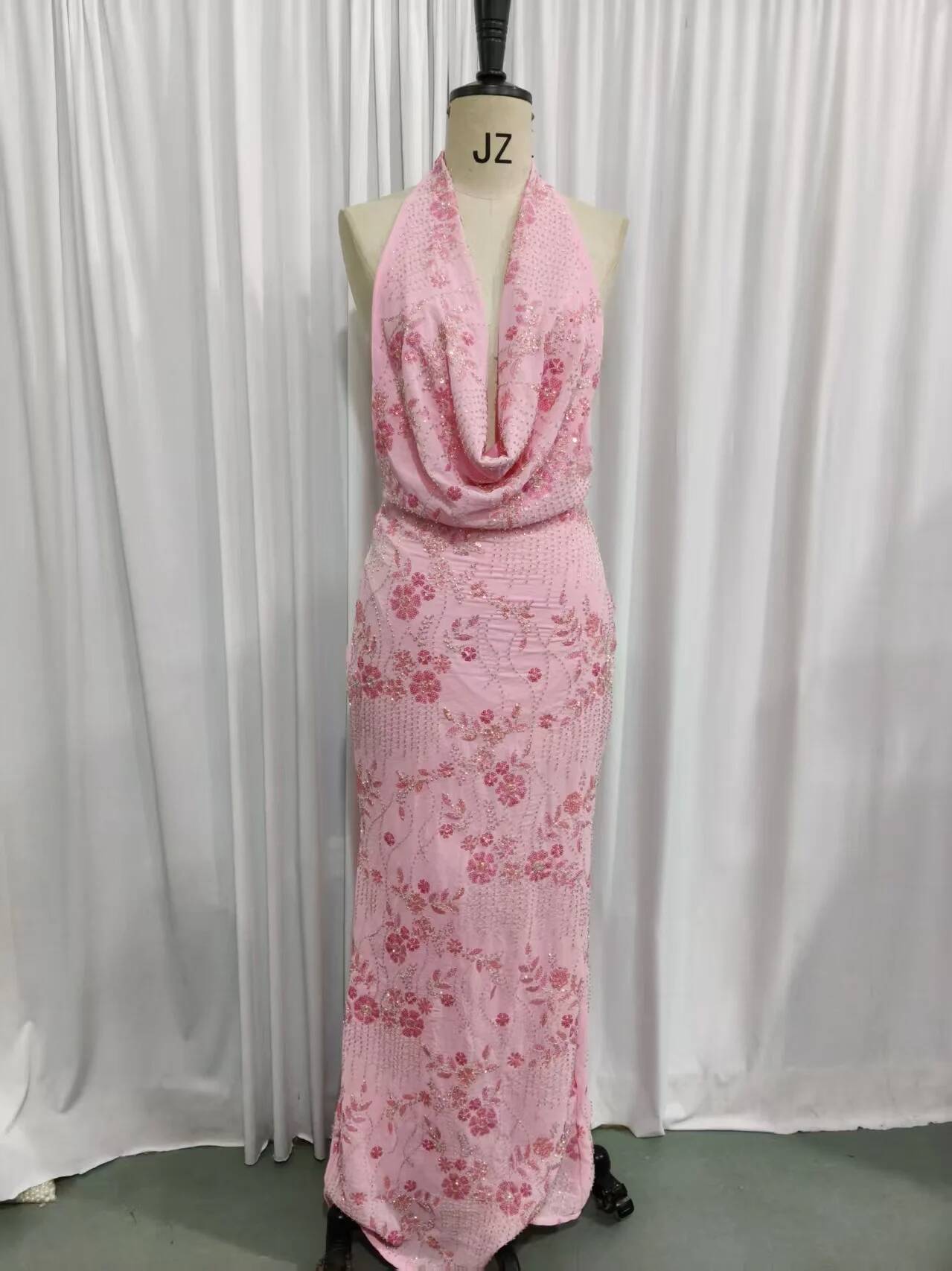 Avrilyaan perlée profonde V fête robes sexy dos nu pansement moulante élégante soirée longue robe femmes 2024 robe d'été robes