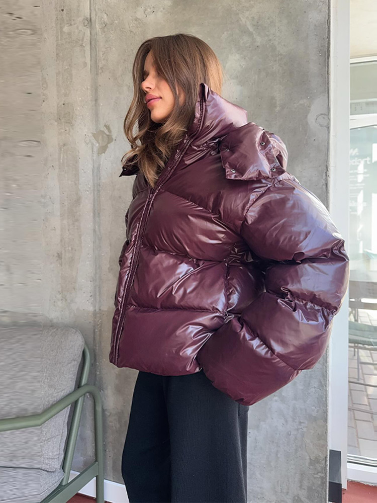 Veste d'hiver classique pour femmes, manteau à capuche, court, chaud, à la mode, vêtements d'extérieur décontractés, coupe ample, nouvelle collection 2025