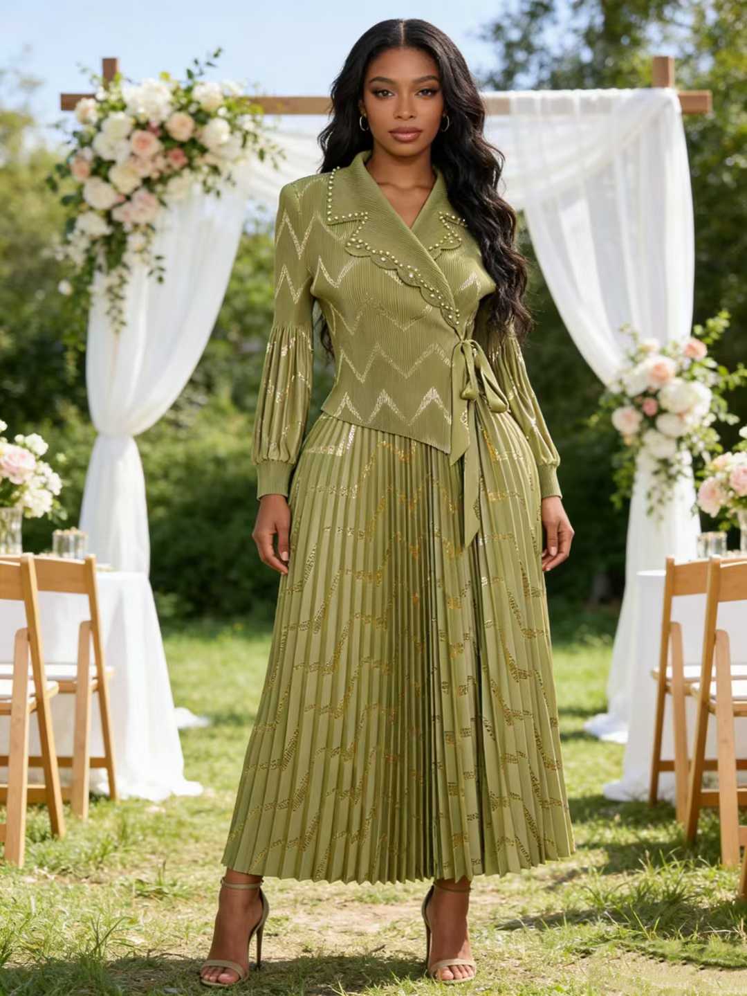 Robe Grande Taille Plissée Longue Miyaki avec Ceinture à Nouer, Style Socialite Élégant et Décontracté Amincissant, Demi-Cardigan Estampillé Or, Tendance Transfrontalière, Vente Chaude