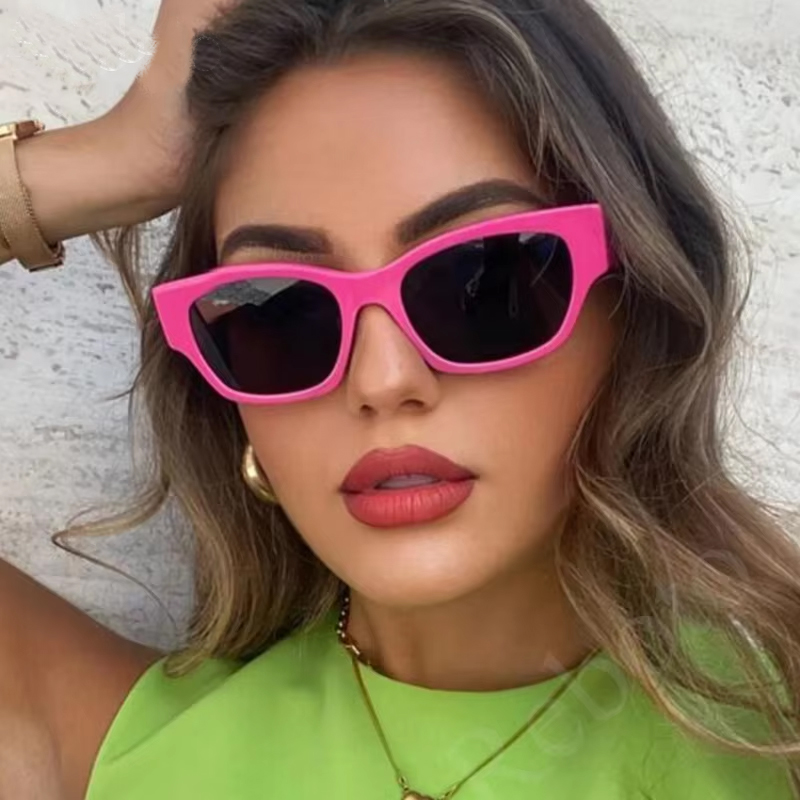 Lunettes de soleil œil de chat pour femmes, lunettes de soleil carrées colorées, lunettes rétro, lunettes sexy, lunettes de créateur de luxe, marque de mode