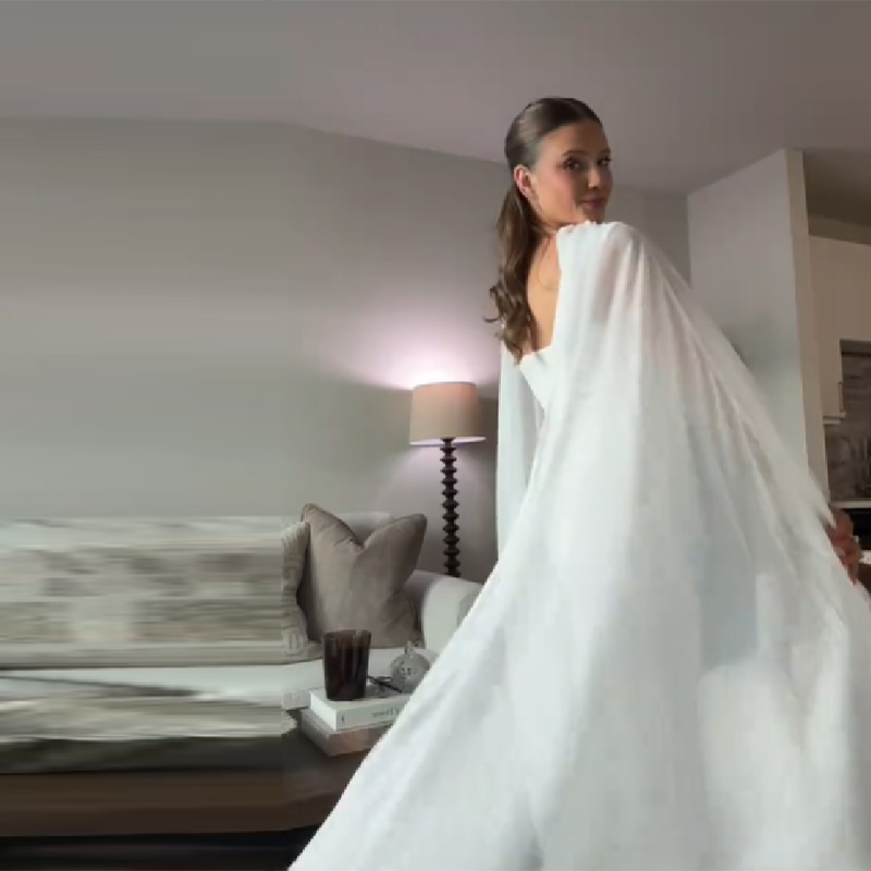 Robe longue élégante pour femme, col rond, sans manches, blanche, coupe ajustée, style châle, Nouveauté 2026, été, classique, pour soirée, bal de promo, jupe longue