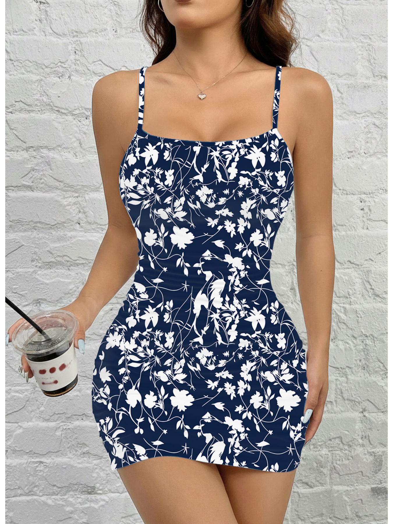 Robe d'été décontractée pour femmes, confortable, à imprimé floral, col carré, sans manches, à bretelles, jupe courte