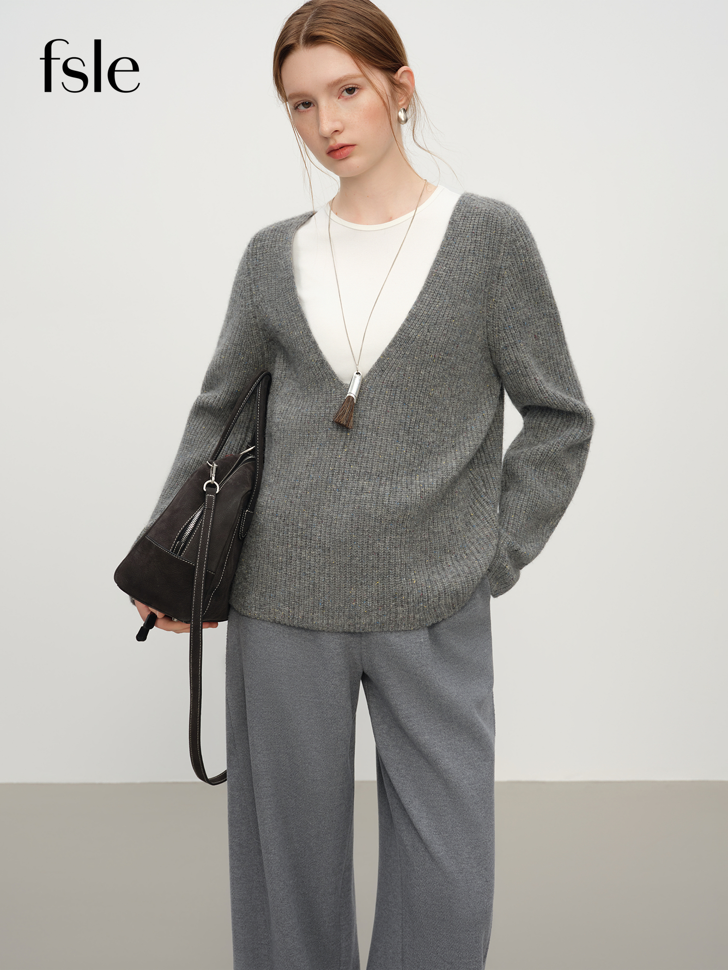 FSLE Winter 2025 Pull ample à col en V pour femme – Pull en pure laine avec coupe décontractée pour un confort décontracté