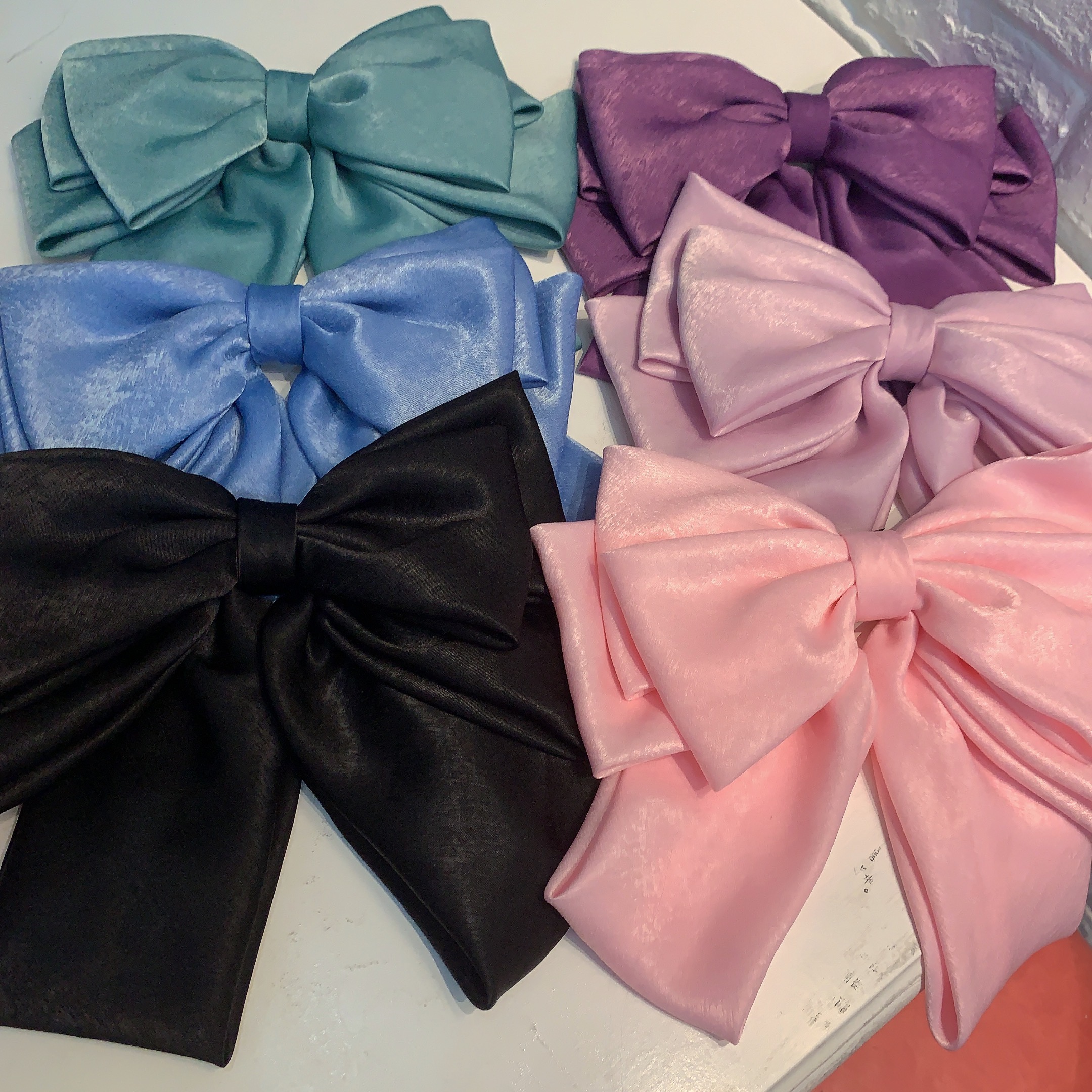 Épingle à cheveux rose à gros nœud pour femmes, accessoires pour cheveux, Long ruban, pince à cheveux pour filles, bonbons, nœud en mousseline de soie satiné à quatre couches