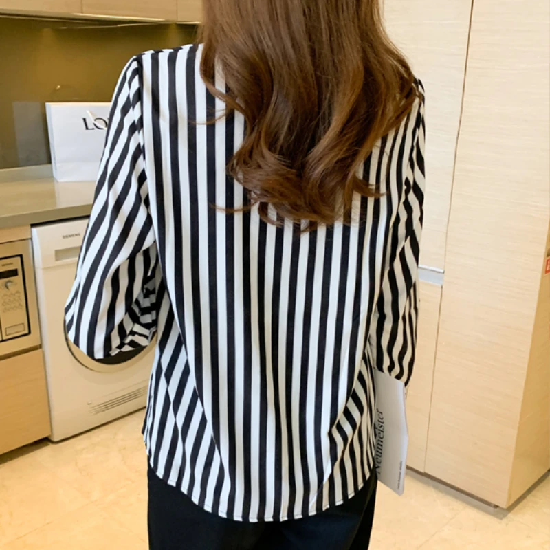 Femmes chemise noir et blanc rayé boutonné à manches longues surdimensionné petit ami Blouse hauts blusas para mujer tenue
