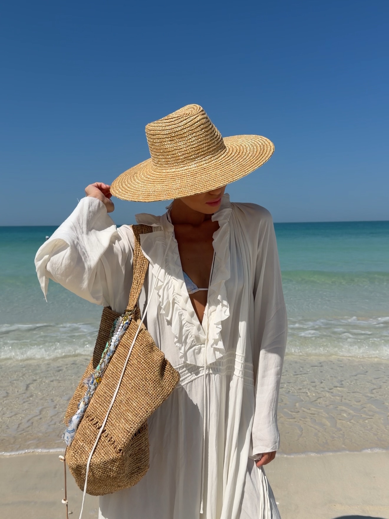 Robe de plage blanche pour femme, col en V, manches longues, maxi kaftan, style bohème, paréo de bain, tenue de vacances