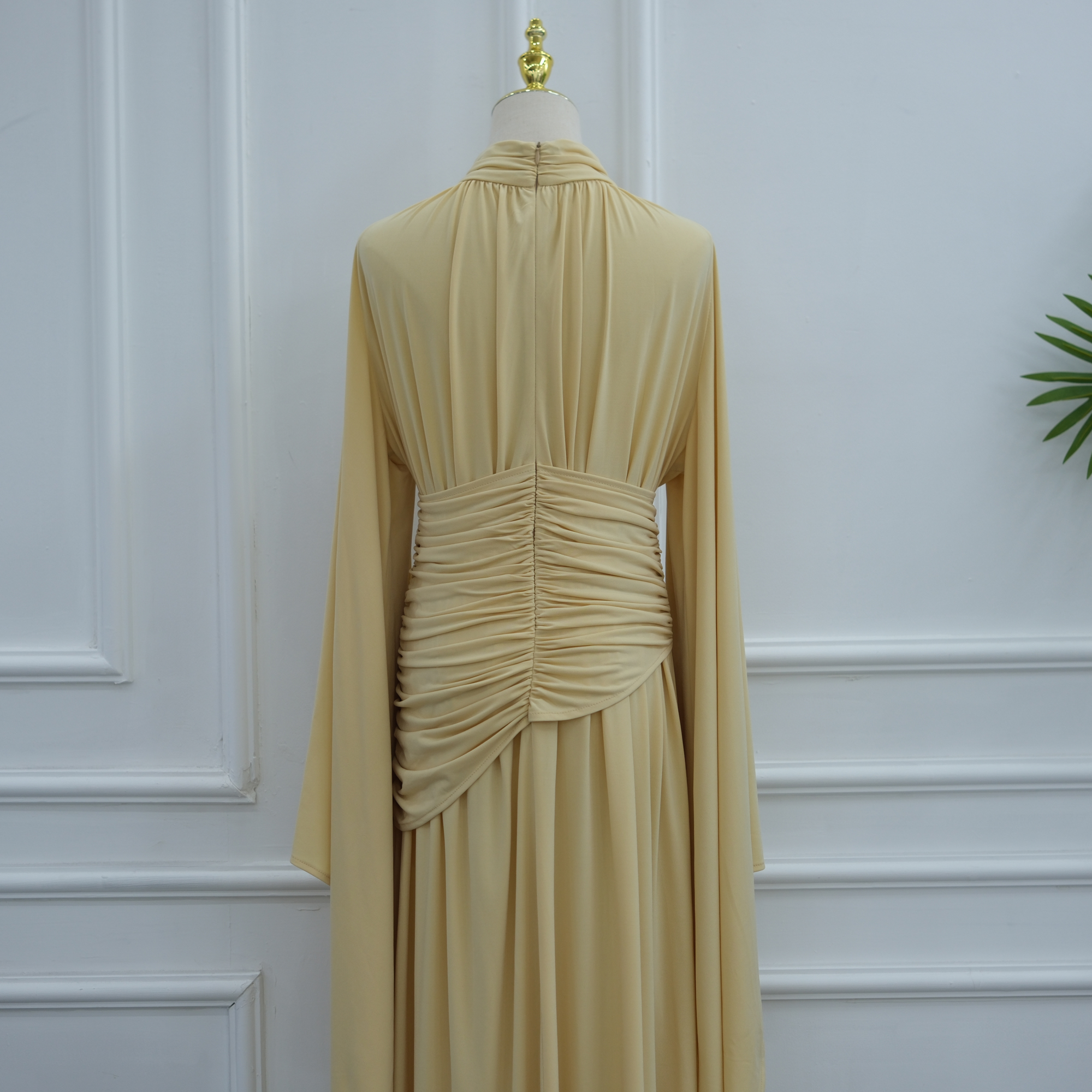 Robe de soirée pour gala, Eid, Islam, Nikkah, robe pour femmes musulmanes, Dubaï, robe arabe, détails froncés, manches raglan extra-longues et évasées