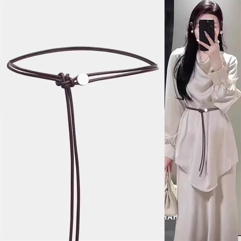 Ceinture en cuir fin polyvalente pour femmes, ceinture de style classique noire de haute qualité, ceinture tendance populaire pour tous les vêtements