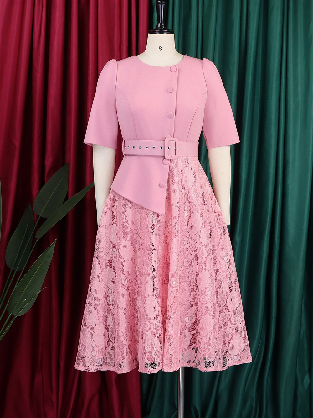 Robes de Soirée Élégantes en Dentelle pour Femmes – Robes de Bal, Anniversaire, Mariage – Collection Été 2026 – Tenues de Bureau Maxi pour Dames – Vêtements Turcs