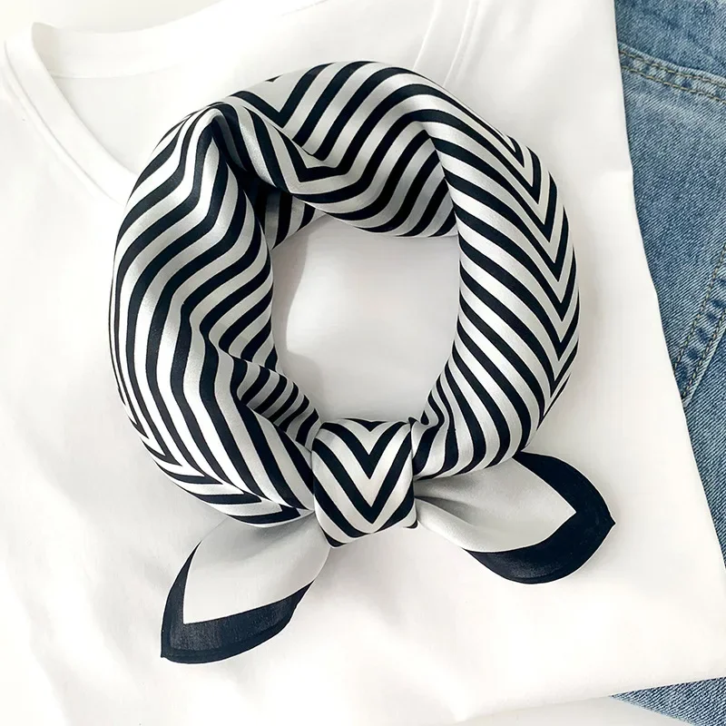 Foulard de cou rayé noir et blanc pour femme, marque de luxe, 100% naturel, injBandana, doux, petit carré, sous la présidence, SD0085