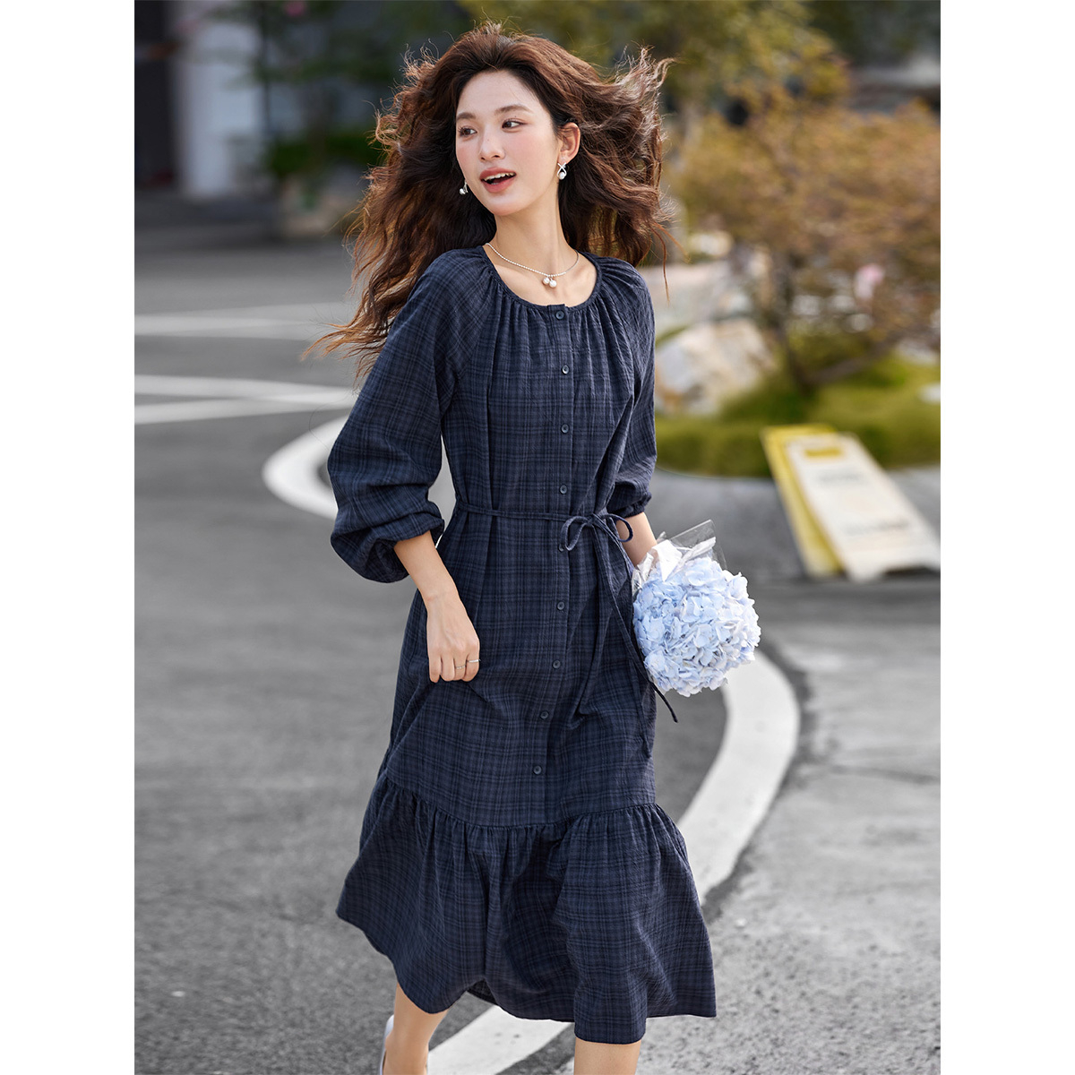 Robe à carreaux col rond VIMLY pour femme, collection automne 2026, décontractée, coupe trapèze ample, élégante, à manches longues avec ceinture, vêtement féminin A2807