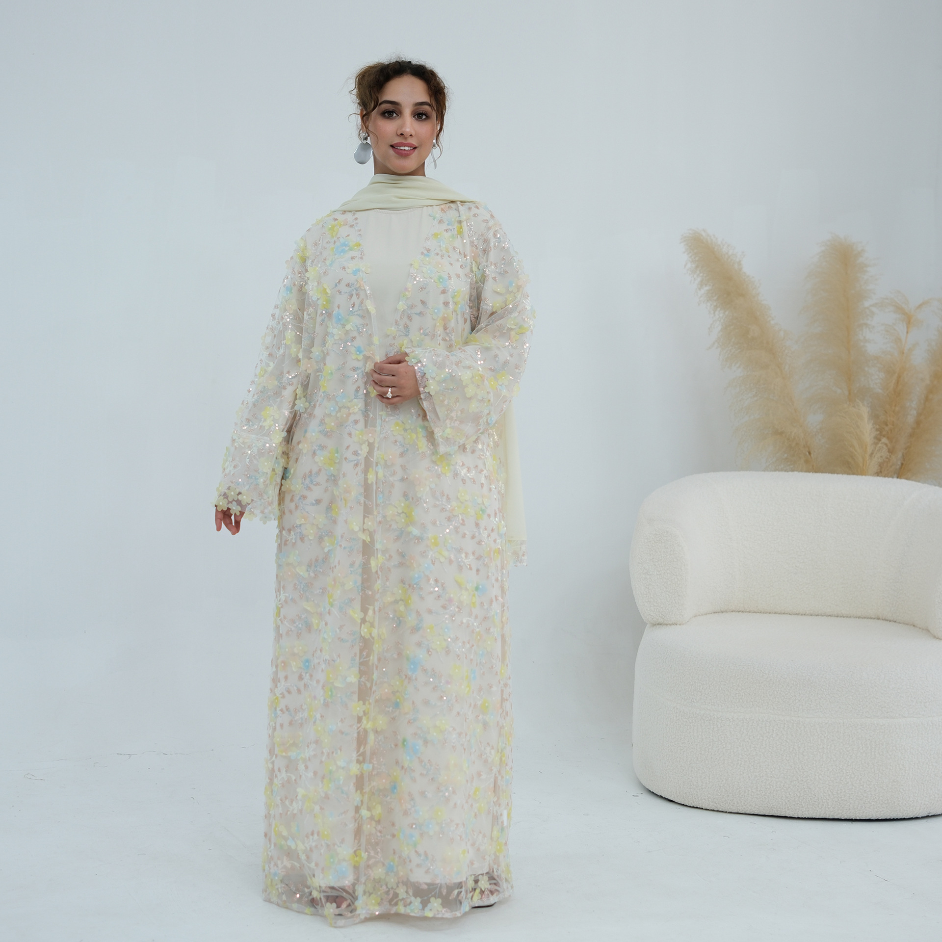 Abaya de Luxe 2026 pour l'Aïd, Ensemble 3 Pièces avec Broderie Florale 3D et Dentelle, Robe Musulmane Modeste pour Femme avec Sous-Robe et Hijab