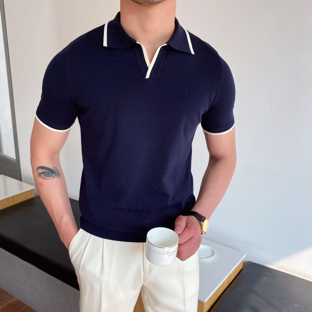 Nouveaux hommes d'été polos à manches courtes tricots col rabattu décontracté mince tricoté solide t-shirts hauts mode vêtements masculins