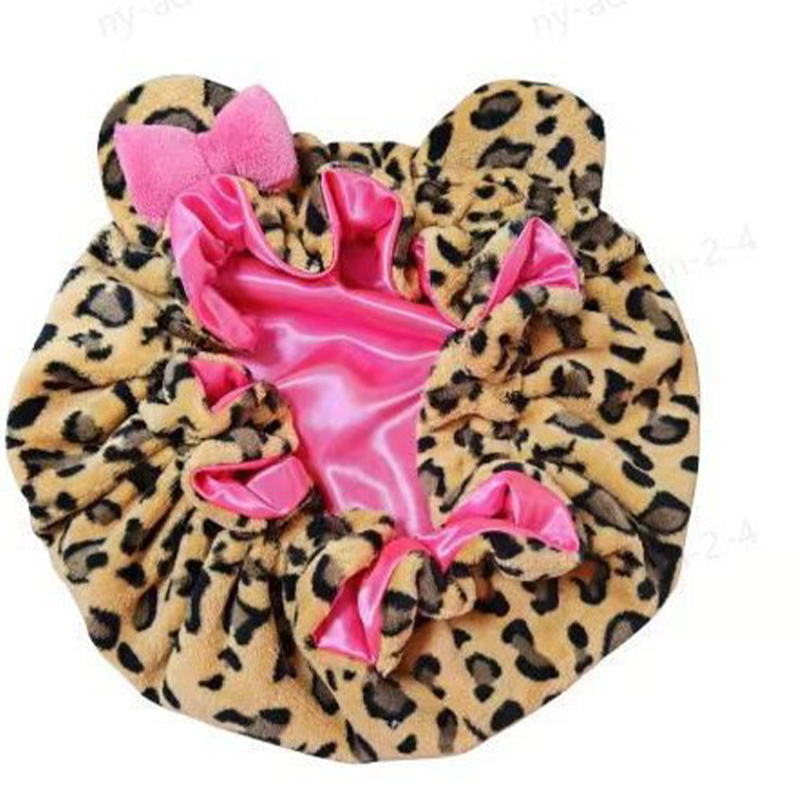 Bonnet de nuit en peluche douce à imprimé léopard, réglable, avec oreilles d'ours et grand nœud, accessoire pour femmes.