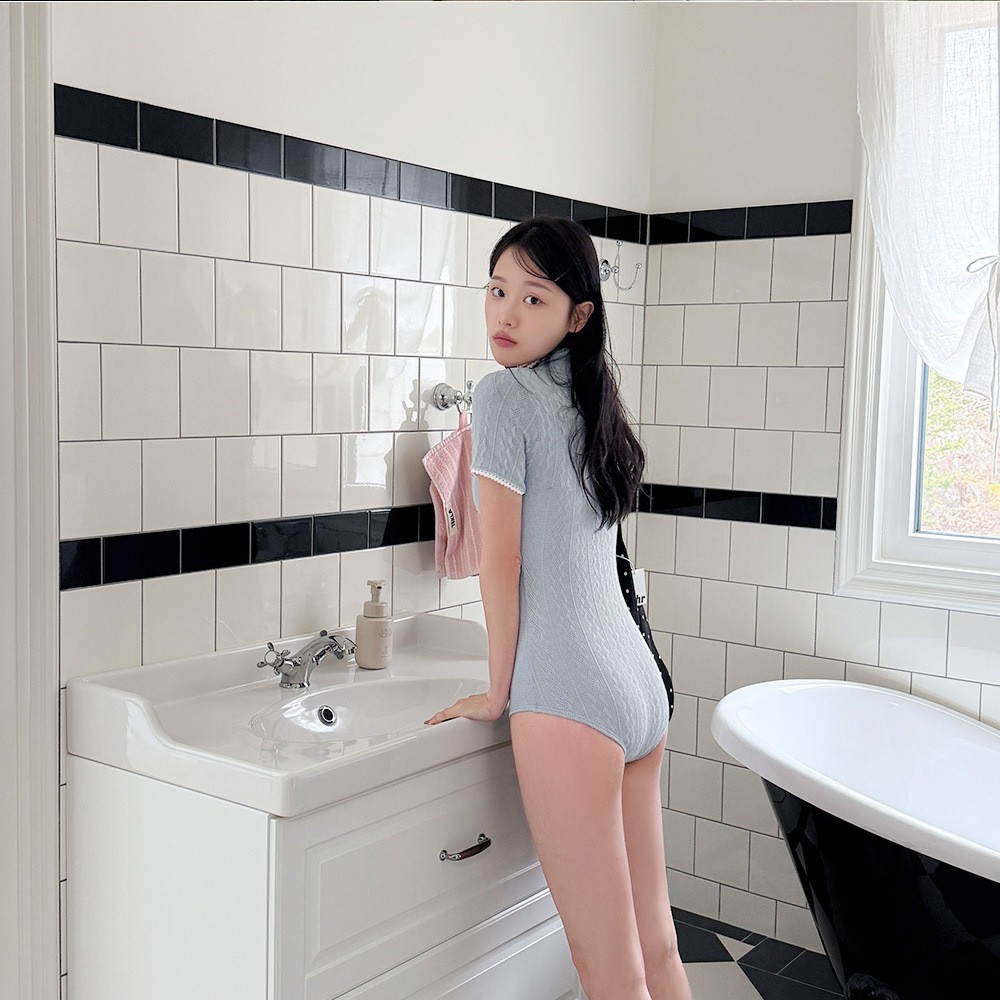 Maillot de bain en tissu tricoté pour femmes, combinaison amincissante, manches courtes, couleur Pure, en Polyester, sensation confortable
